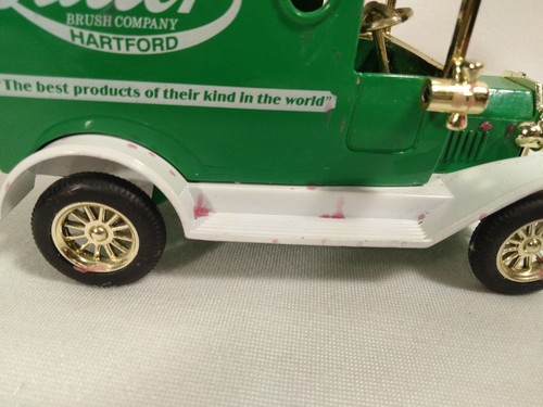 Golden Wheels Fuller Brush Company Die Cast Truck Coin Bank. No Box or Key - Picture 4 of 9