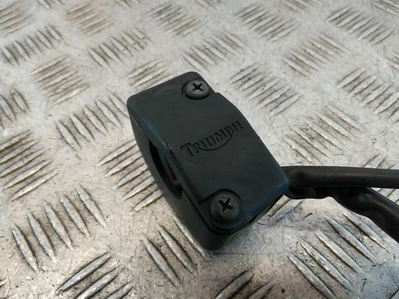 Triumph DAYTONA 955i (2001-2002) Switch Gear Right Hand - Image 4 of 4