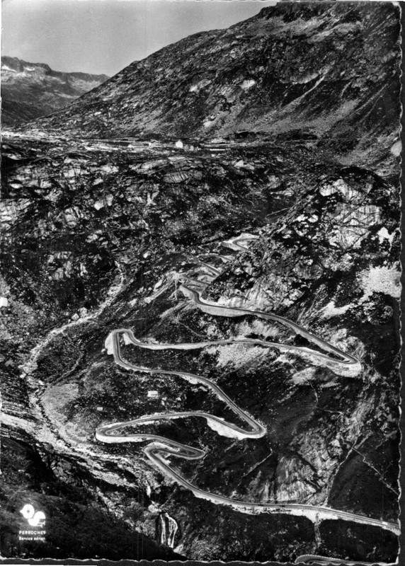 NICE VINTAGE B/W PHOTO POSTCARD -  LA VAL TREMOLA - ST GOTTHARD PASS SWITZERLAND