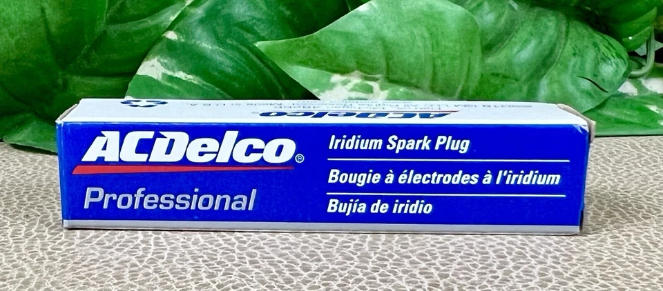 ACDelco Pro. Bujía de iridio para Buick Chevy Olds 1996-2008. Pontiac 41-101 Foto 2 de 4
