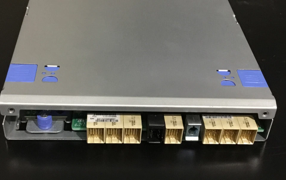 NetApp E-X270800A-R6 Drive Module I/F-6 for E-Series Storage Arrays 111-02855+D0 - Image 3 of 4