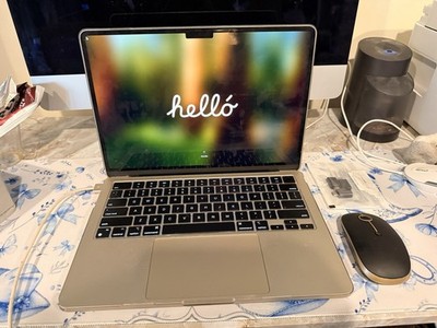 MacBook Air 2022 13'' Apple M2 24 GB