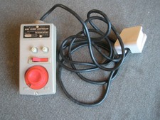 HORNBY R915 12 VOLT DC TRAIN CONTROLLER - TESTED