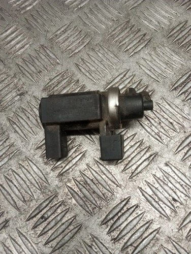 Audi A4 S4 B6 8E 8H 2003 Diesel 120kW Turbolader Druckwandler Magnetventil