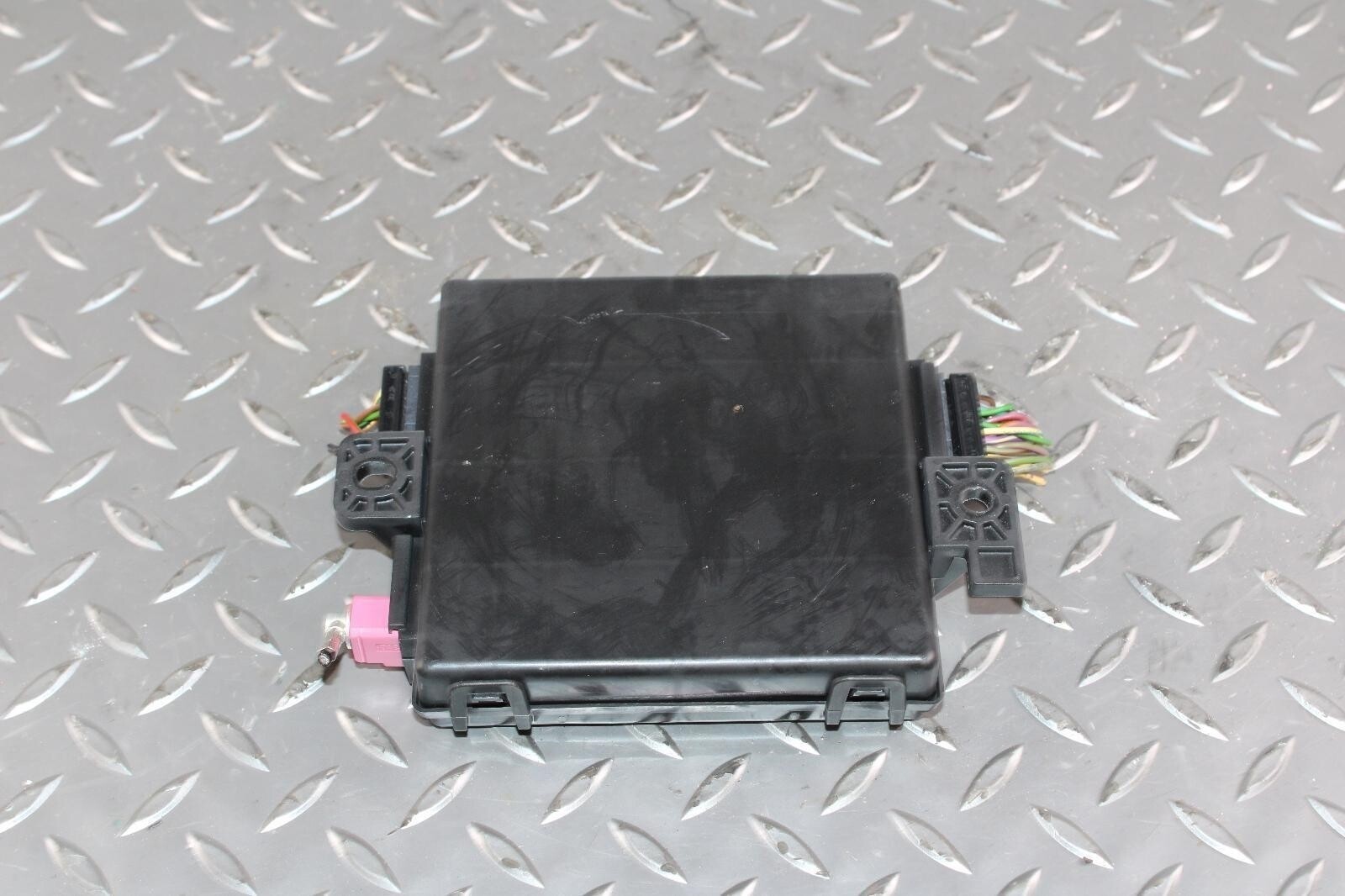 17-22 Levante Electronic Keyless Entry Control Module Computer OEM Factory WTY