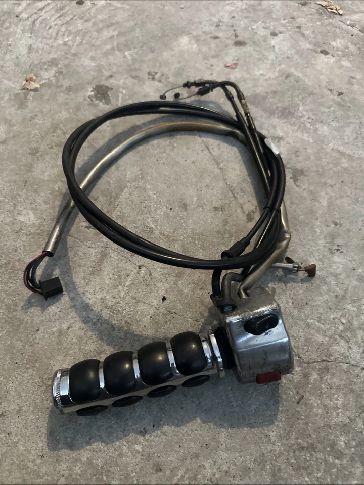 96 Yamaha XVZ1300 Royal Star Right Hand Control Switch - Image 2 of 4