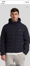 Lyle and Scott Men's Puffer Jacket Size Large