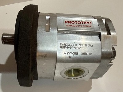 Marzocchi ALM2A-D-9-T-VN-E2 External Gear Pump Bidirectional 5/8'' Bore x 5/32''