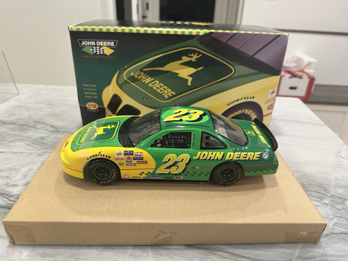 Chad Little 1996 John Deere Nascar 1/18 Diecast #23 Pontiac ERTL