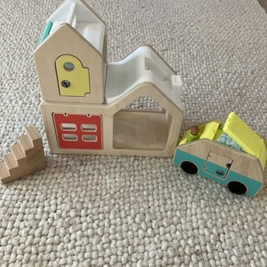 LOVEVERY Modular House Play Set, Camper Van, 1 Person, Stairs, Wooden Toy Lot