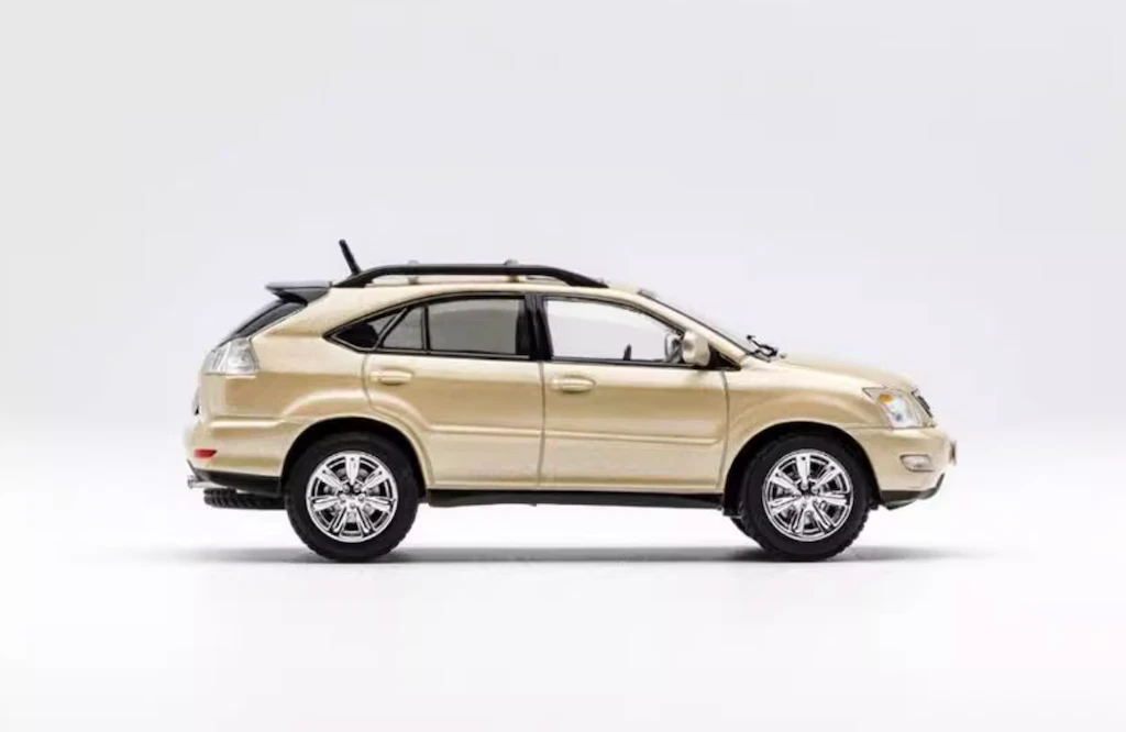 各300台限定レクサス64/1ミニカー2台セット 各300台限定レクサス64/1ミニカー