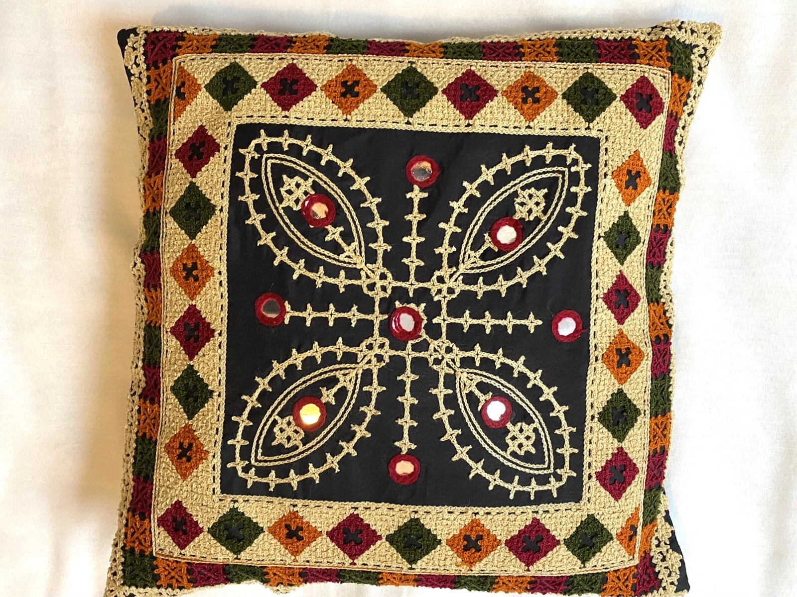 4 pcs Traditional throw Cushion covers. Size 38x38cm. New Design