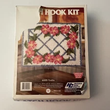 National Yarn Crafts Latch Hook Kit "Trellis",  20" x 27” Vintage Open Box R005