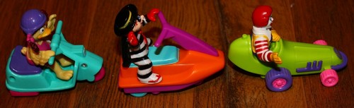 seltenes McDonalds Happy Meal Spielzeug Vintage 1994 Rev-Up Fahrzeuge Figuren 3er Set - Bild 3 von 4