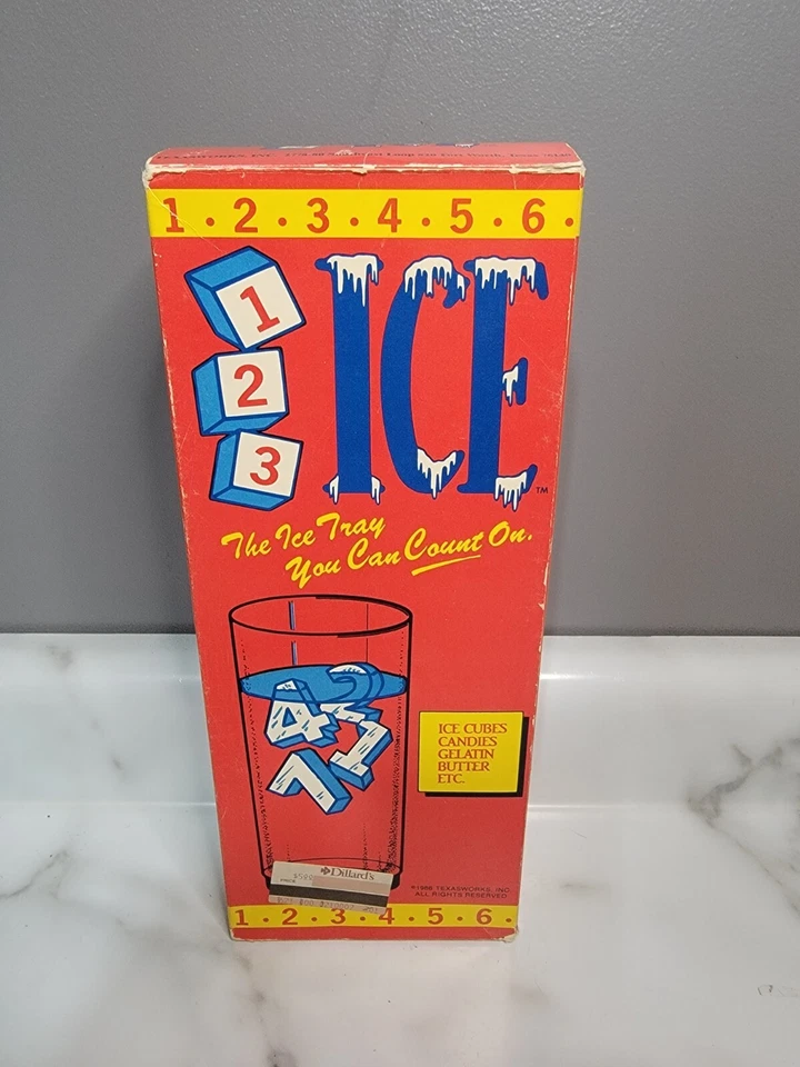 Vintage 1986 Texasworks  “123 ICE” Plastic Ice Cube Trays  - Image 2 of 4