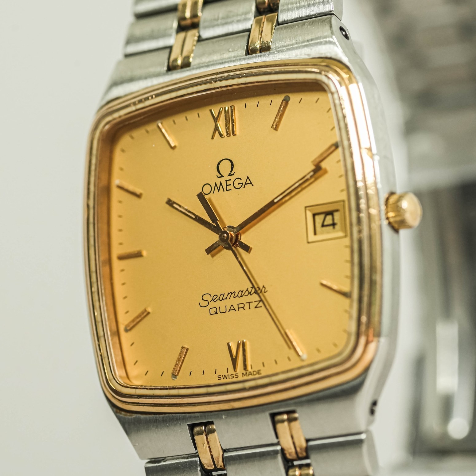 OH OMEGA Seamaster Cal.1430 Qz Gold