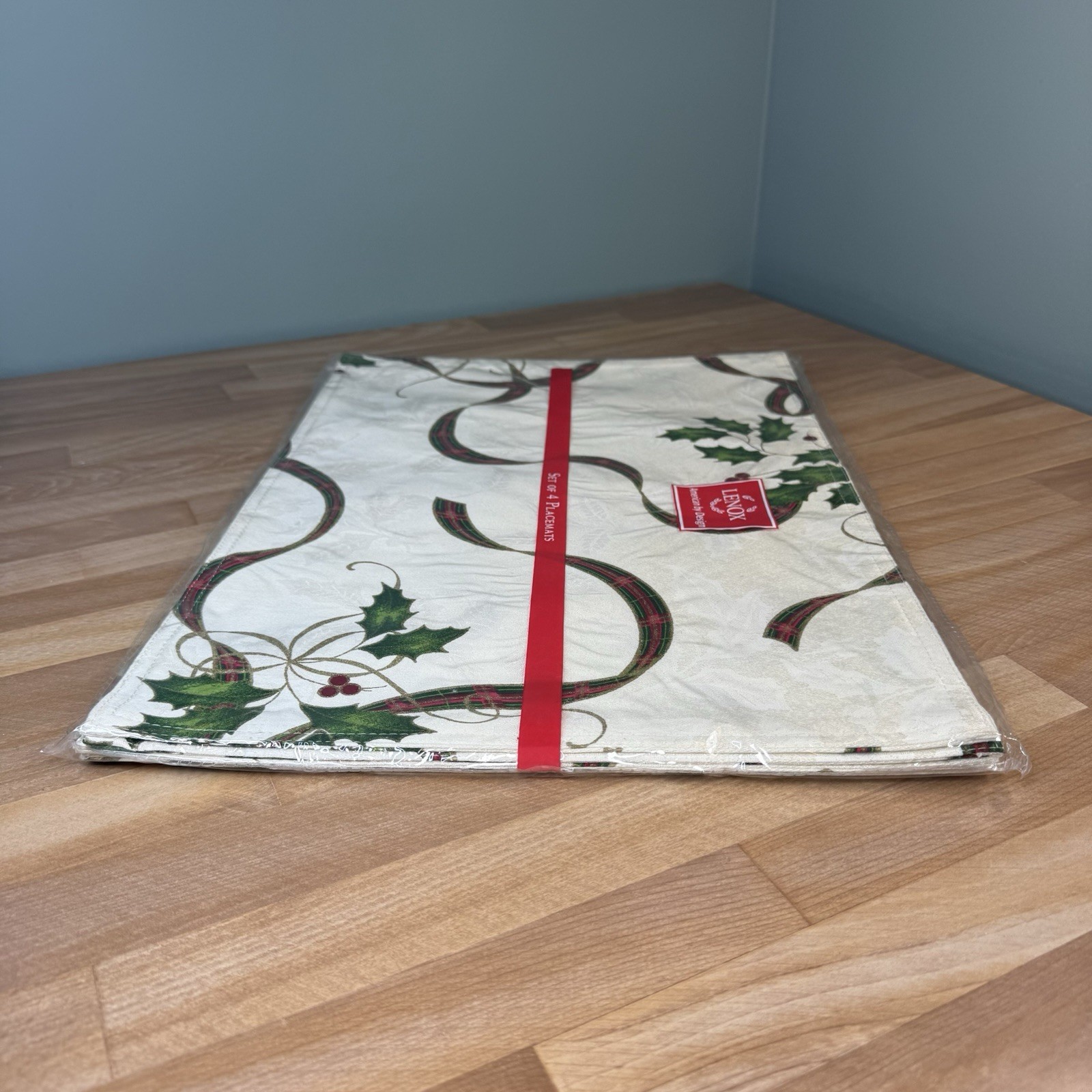 NEW Lenox 4 Cloth Placemats Holiday Nouveau Christmas Holly Plaid 18”x13” VTG