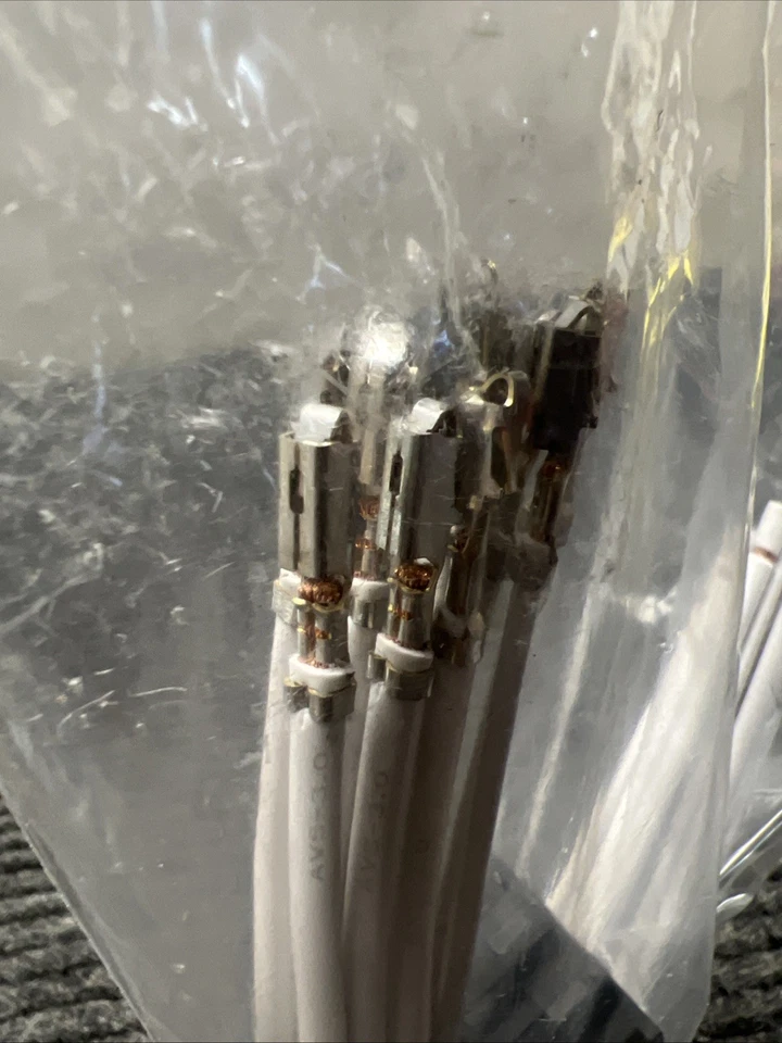 Conector de cable multiusos ACDelco genuino PT2372 Foto 4 de 4