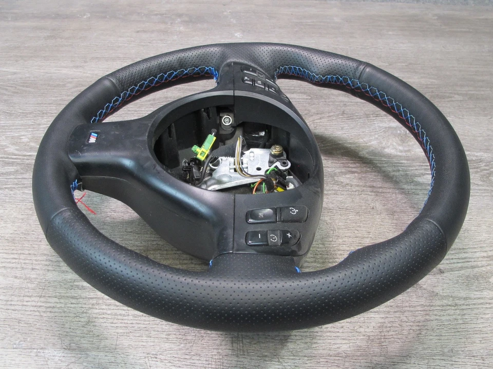 01-06 BMW E46 330ci M-SPORT кожаный руль черный с элементами управления и подрулевыми лопастями OEM - Изображение 4 из 4