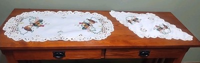 Chicken Doily Table Runner Set Tablecloth  Lace floral gold Cottagecore  White