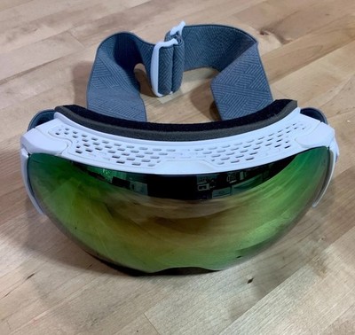 Wildhorn Roca Snow Goggles Ski Snowboard White Frameless Aurora Lens Tech
