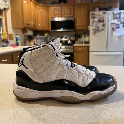 Nike Air Jordan 11 Concord 2018 Size 6.5y  378037-100 OG XI Clean No Box Used