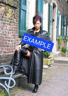 Reife vollbusige Oma Latex Leder Model Unterwäsche Strümpfe Dessous 8x6 Foto