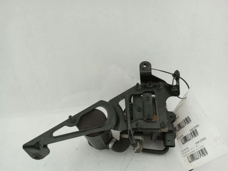 Bomba de vacío AUDI TT MK1 8N 225HP cupé Quattro AWD compatible con 2000-2005 Foto 2 de 4