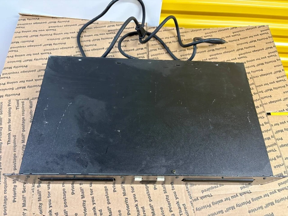 Denon DN-D4000 DJ Dual - CD/Mp3 Player - Image 2 of 4