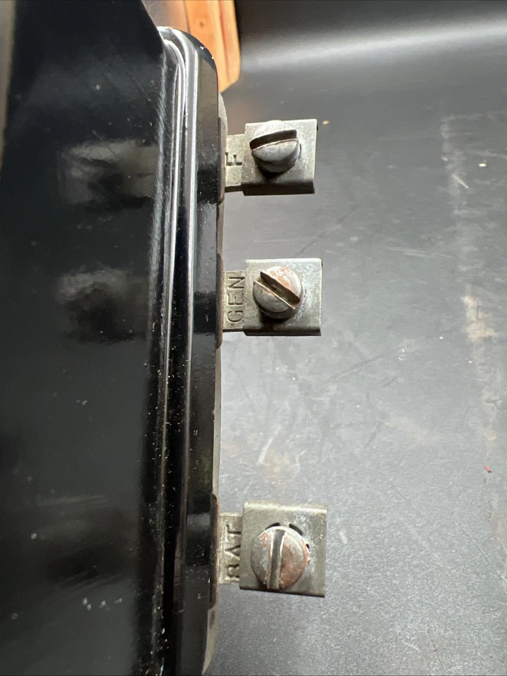 Регулятор напряжения Delco Remy 1118302 6 В 1940-51 Cadillac Pontiac Nash Kaiser - Изображение 4 из 4