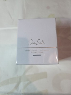 The White Company Sea Salt Duftkerze. Meersalz, Vetivert & Zedernholz. 140 G