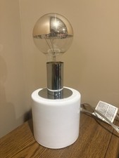 Modern / Contemporary White Ceramic Table Lamp