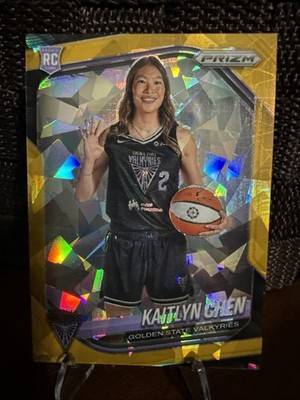 2025 Panini Prizm WNBA - Kaitlyn Chen Gold Ice /10 #143 (MINT+)