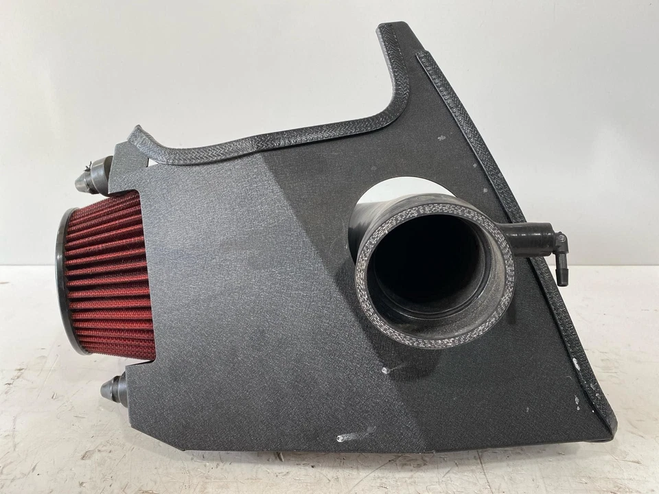 Audi A4 A5 S4 S5 2017-2025 B9 2,0 L y 3,0 L CTS kit de admisión de aire con escudo (TL) Foto 4 de 4