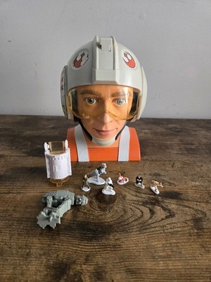 1994 Galoob Micro Machines Star Wars Luke Skywalker/Hoth Transforming Playset