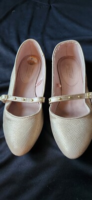 SEYCHELLES Girls Size 3 Slip On Flats Gold Shimmer