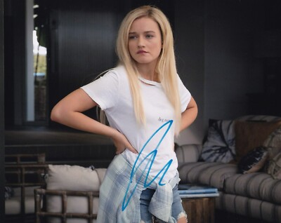 JULIA GARNER signed Autogramm 20x25cm DIRTY JOHN in Person autograph COA OZARK