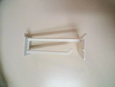 25 - 4" WHITE PLASTIC DISPLAY  HOOKS WITH PRICE DISPLAY / SCAN PANEL * SLATWALL