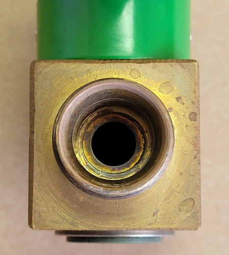 NUPRO SWAGELOK B-8P6T BRASS PLUG VALVE - Picture 6 of 11