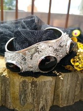 Uniqu€ ~ Vintage Sterling Silver & Onyx ~  Cuff Bracelet 