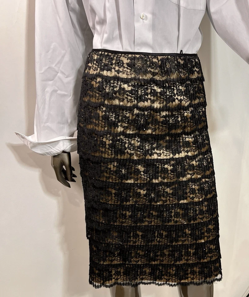 Falda lápiz de encaje Lillie Rubí para mujer talla 2 negra superposición de encaje transparente Foto 4 de 4