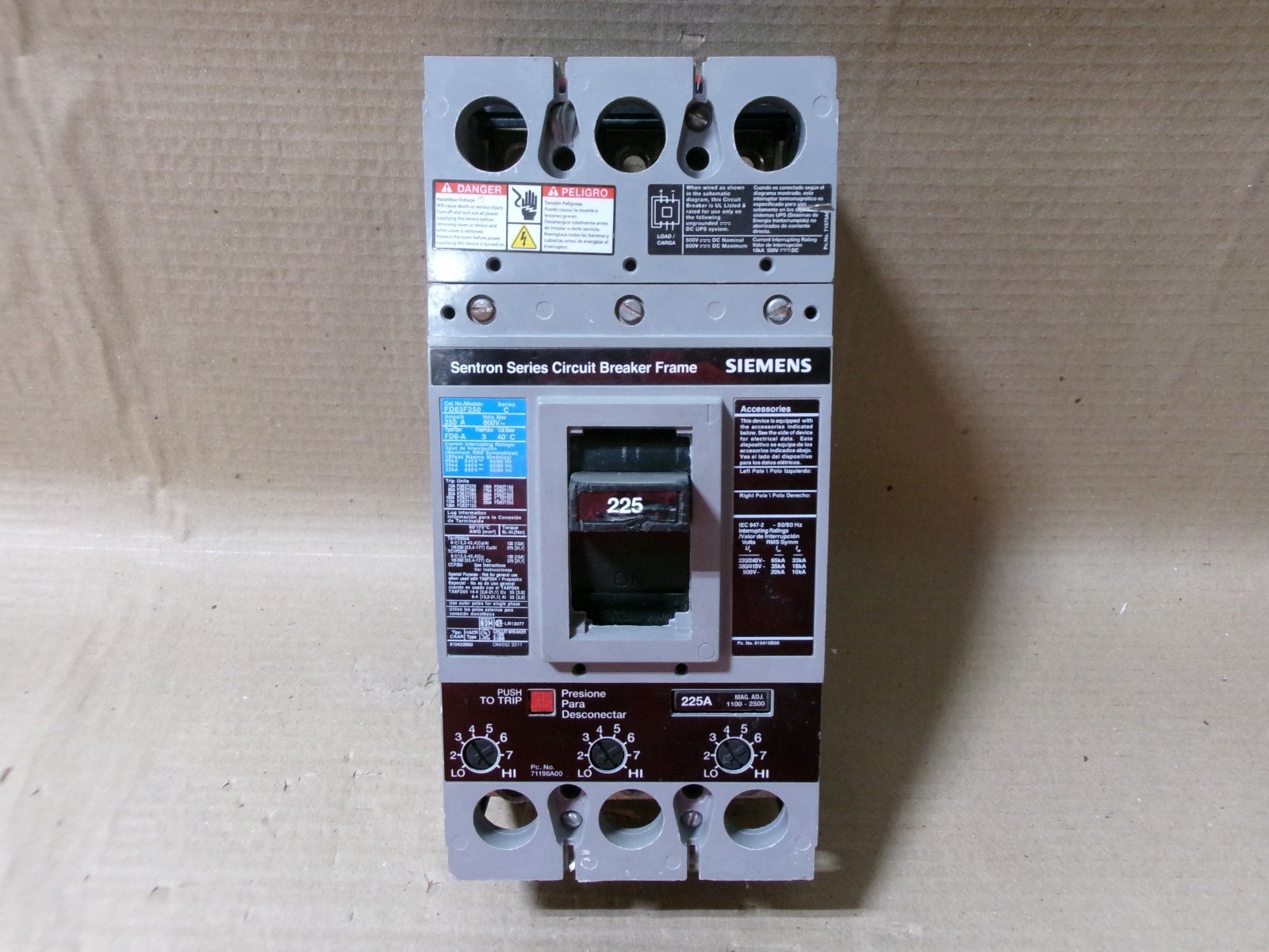 Ite Siemens Fd Fxd Fd63F250 3 Pole 225 Amp Trip 600V Circuit Breaker Flawed #27