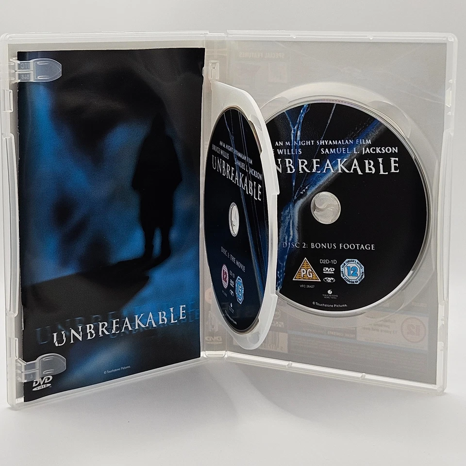 M Night Shyamalan DVD Bundle, Unbreakable, Split, The Village, Sixth Sense - Image 3 of 4