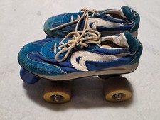 Vintage Youth White  Blue Shoe Roller Skates, Heeled Shoe, Size 4 With Bag