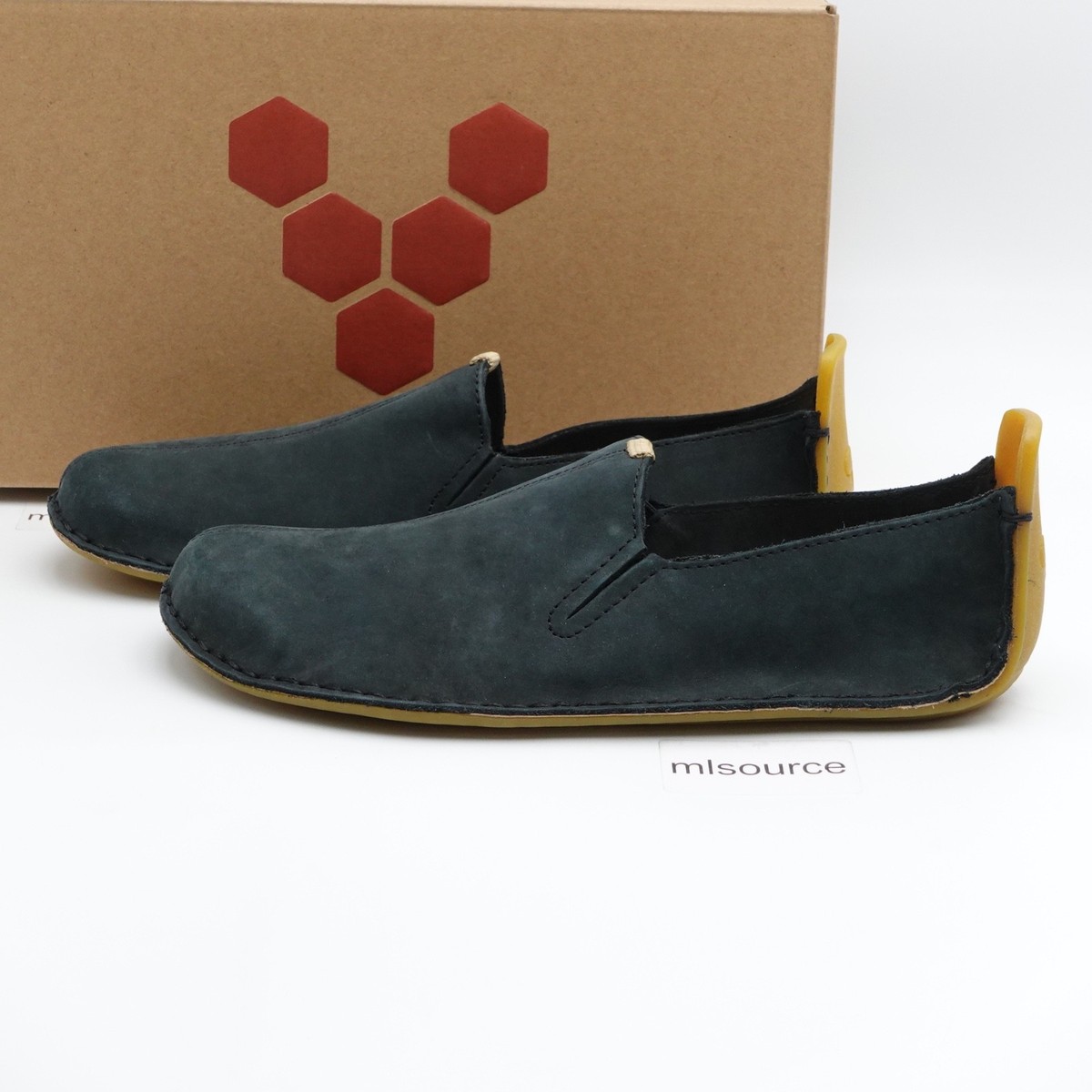 Size 9 / 40 EUR Women's Vivobarefoot Ababa II Leather Barefoot