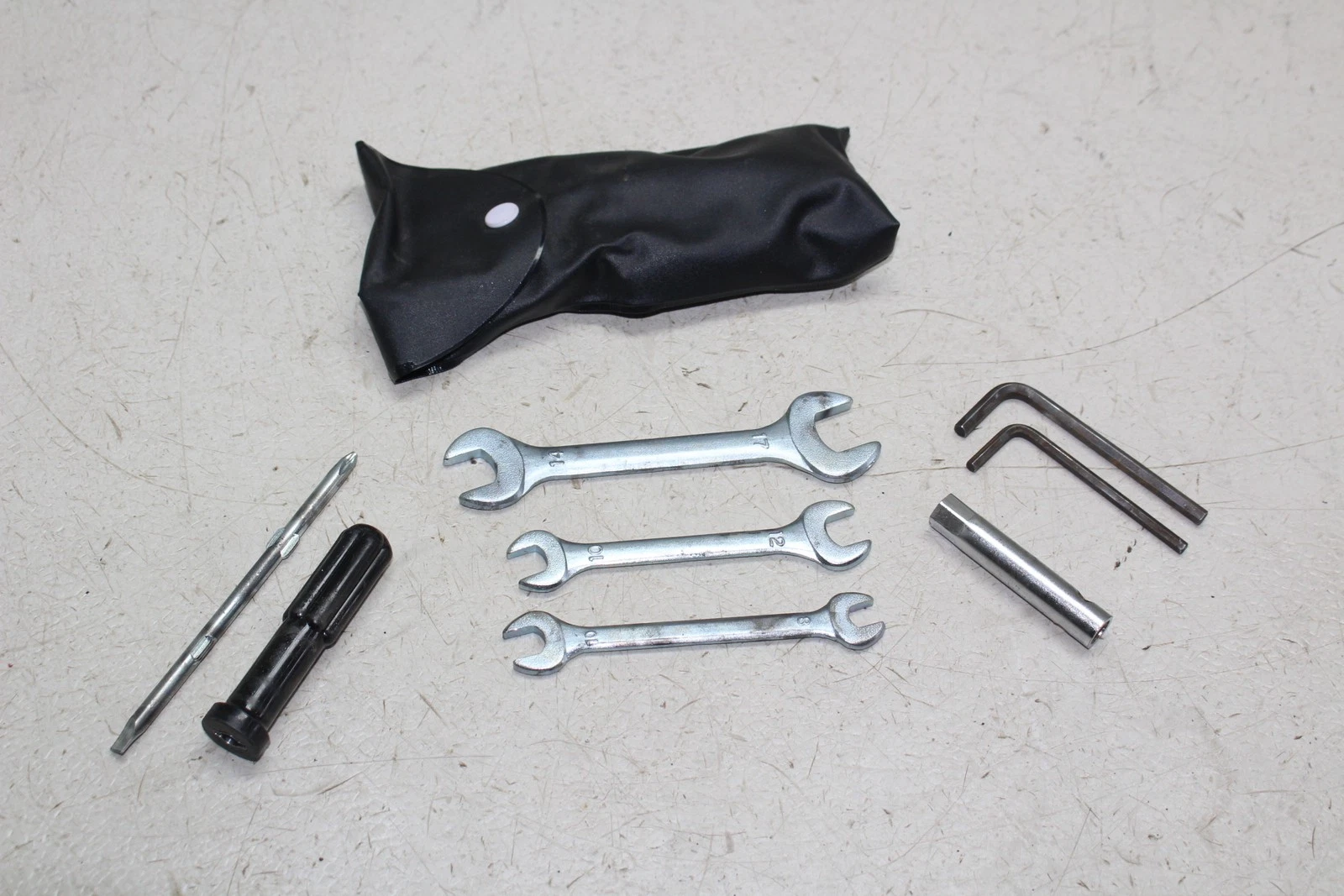 2015-2022 Kawasaki Concours 14 Zg1400 Abs Stock Tools Oem Tool Bag Kit Set