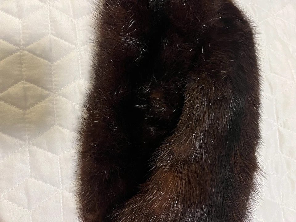 Hermoso elegante collar de piel de visón vintage de 38” clips largos para sujetar  Foto 4 de 4