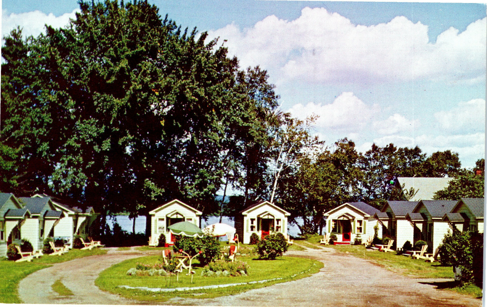 Foto 1 di 2
