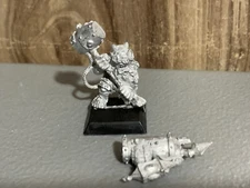A10515 RACKHAM CONFRONTATION METAL OOP DWARF FORGE GUARDIAN