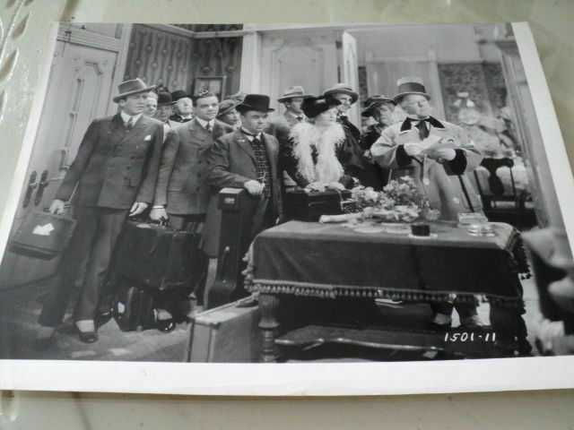 Picture 1 of 2